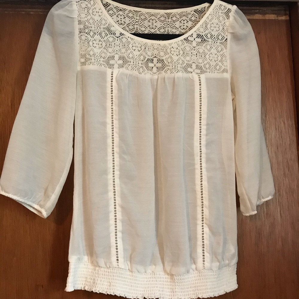 Express Fashion : Loose fitted shirt